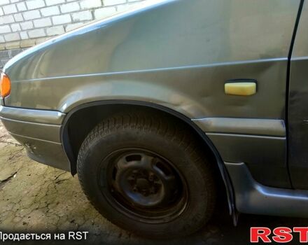 Сірий ВАЗ 2113 Самара, об'ємом двигуна 1.6 л та пробігом 315 тис. км за 1700 $, фото 6 на Automoto.ua