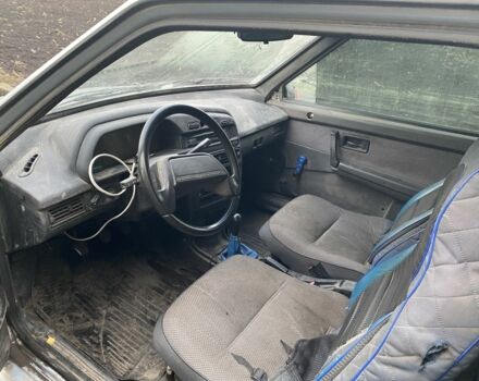 ВАЗ 2113 Самара 2007 в Верхнеднепровске на Automoto.ua Серый ВАЗ 2113 Самара, объемом двигателя 1.6 л и пробегом 200 тыс. км за 1250 $, фото 4 на Automoto.ua