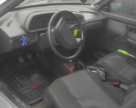 Серый ВАЗ 2113 Самара, объемом двигателя 1.6 л и пробегом 280 тыс. км за 1800 $, фото 6 на Automoto.ua