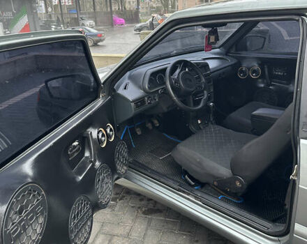 Серый ВАЗ 2113 Самара, объемом двигателя 1.6 л и пробегом 101 тыс. км за 5000 $, фото 6 на Automoto.ua