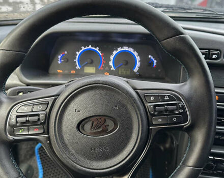 Серый ВАЗ 2113 Самара, объемом двигателя 1.6 л и пробегом 101 тыс. км за 5000 $, фото 8 на Automoto.ua