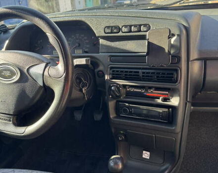 Серый ВАЗ 2113 Самара, объемом двигателя 1.6 л и пробегом 162 тыс. км за 1900 $, фото 16 на Automoto.ua