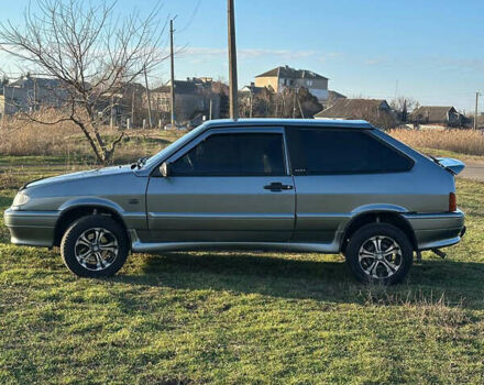 Серый ВАЗ 2113 Самара, объемом двигателя 1.6 л и пробегом 200 тыс. км за 2300 $, фото 5 на Automoto.ua