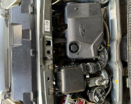 Серый ВАЗ 2113 Самара, объемом двигателя 1.6 л и пробегом 162 тыс. км за 1900 $, фото 2 на Automoto.ua