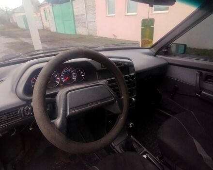 Сірий ВАЗ 2113 Самара, об'ємом двигуна 1.6 л та пробігом 200 тис. км за 1999 $, фото 4 на Automoto.ua