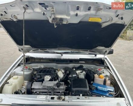 Серый ВАЗ 2113 Самара, объемом двигателя 1.6 л и пробегом 60 тыс. км за 2400 $, фото 11 на Automoto.ua