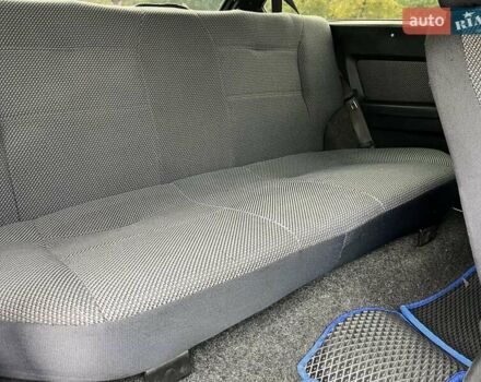 Серый ВАЗ 2113 Самара, объемом двигателя 1.6 л и пробегом 60 тыс. км за 2400 $, фото 9 на Automoto.ua