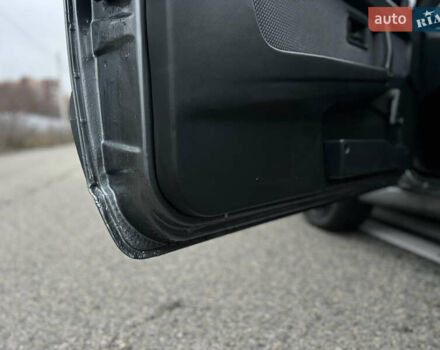 Сірий ВАЗ 2113 Самара, об'ємом двигуна 1.6 л та пробігом 134 тис. км за 3000 $, фото 19 на Automoto.ua