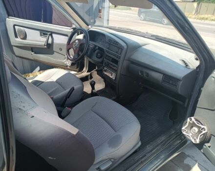 Сірий ВАЗ 2113 Самара, об'ємом двигуна 1 л та пробігом 181 тис. км за 1890 $, фото 5 на Automoto.ua