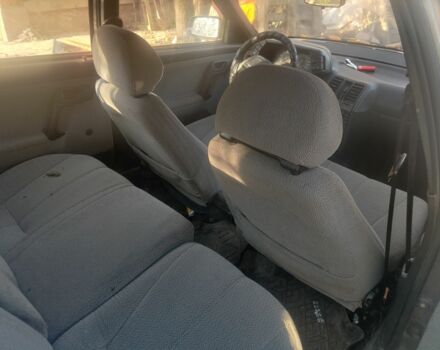 Серый ВАЗ 2113 Самара, объемом двигателя 1.5 л и пробегом 270 тыс. км за 650 $, фото 5 на Automoto.ua