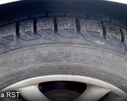 Серый ВАЗ 2113 Самара, объемом двигателя 1.6 л и пробегом 320 тыс. км за 1500 $, фото 4 на Automoto.ua