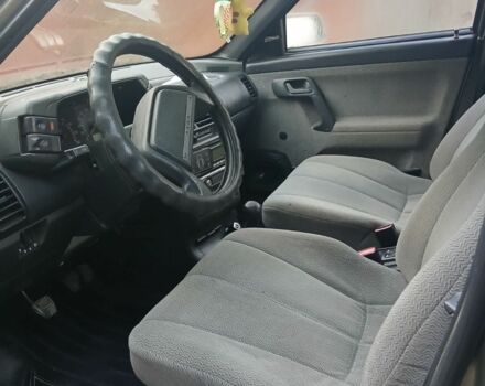 Серый ВАЗ 2113 Самара, объемом двигателя 1.6 л и пробегом 400 тыс. км за 1600 $, фото 1 на Automoto.ua