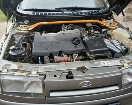 Серый ВАЗ 2113 Самара, объемом двигателя 1.6 л и пробегом 400 тыс. км за 1600 $, фото 4 на Automoto.ua