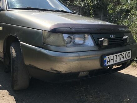 ВАЗ 2113 Самара 2001 у Константиновке на Automoto.ua Сірий ВАЗ 2113 Самара, об'ємом двигуна 1.5 л та пробігом 246 тис. км за 1550 $, фото 1 на Automoto.ua