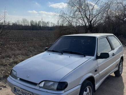 ВАЗ 2113 Самара 2006 у Черняхове на Automoto.ua Сірий ВАЗ 2113 Самара, об'ємом двигуна 1.5 л та пробігом 257 тис. км за 1550 $, фото 1 на Automoto.ua
