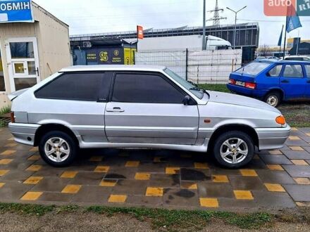 Серый ВАЗ 2113 Самара, объемом двигателя 1.6 л и пробегом 170 тыс. км за 2000 $, фото 1 на Automoto.ua