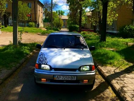 Серый ВАЗ 2113 Самара, объемом двигателя 1.6 л и пробегом 170 тыс. км за 1060 $, фото 1 на Automoto.ua