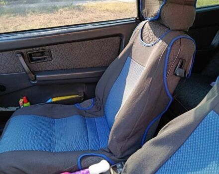 Синій ВАЗ 2113 Самара, об'ємом двигуна 1.5 л та пробігом 250 тис. км за 2000 $, фото 5 на Automoto.ua