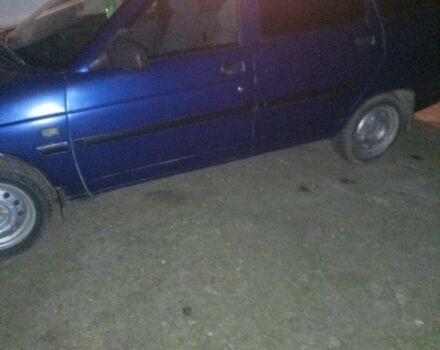 Синий ВАЗ 2113 Самара, объемом двигателя 1.5 л и пробегом 200 тыс. км за 1500 $, фото 2 на Automoto.ua