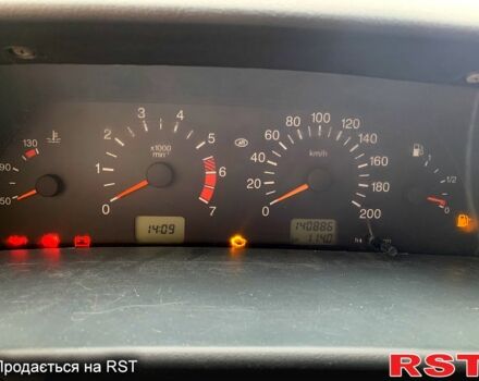 Зелений ВАЗ 2113 Самара, об'ємом двигуна 1.5 л та пробігом 140 тис. км за 2900 $, фото 2 на Automoto.ua