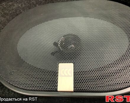 Зелений ВАЗ 2113 Самара, об'ємом двигуна 1.5 л та пробігом 140 тис. км за 2900 $, фото 5 на Automoto.ua