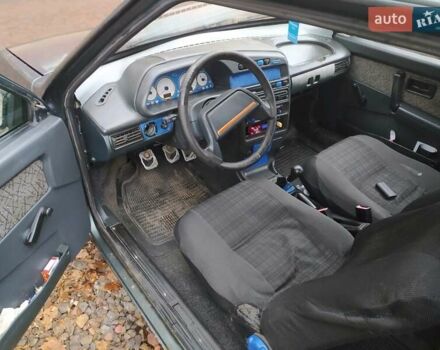 Зеленый ВАЗ 2113 Самара, объемом двигателя 1.5 л и пробегом 200 тыс. км за 30000 $, фото 7 на Automoto.ua