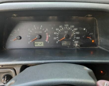 Зеленый ВАЗ 2113 Самара, объемом двигателя 1.6 л и пробегом 545 тыс. км за 1650 $, фото 7 на Automoto.ua