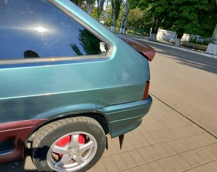 Зеленый ВАЗ 2113 Самара, объемом двигателя 1.6 л и пробегом 200 тыс. км за 2000 $, фото 3 на Automoto.ua