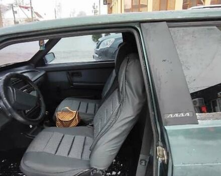 Зелений ВАЗ 2113 Самара, об'ємом двигуна 1.6 л та пробігом 220 тис. км за 2100 $, фото 7 на Automoto.ua