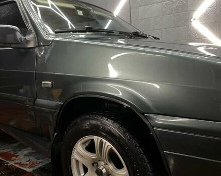 Зеленый ВАЗ 2113 Самара, объемом двигателя 1.6 л и пробегом 243 тыс. км за 2800 $, фото 11 на Automoto.ua