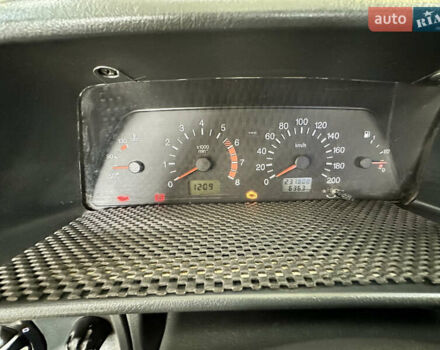 Зеленый ВАЗ 2113 Самара, объемом двигателя 1.6 л и пробегом 235 тыс. км за 2699 $, фото 5 на Automoto.ua