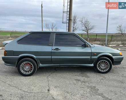 Зелений ВАЗ 2113 Самара, об'ємом двигуна 1.6 л та пробігом 199 тис. км за 2400 $, фото 3 на Automoto.ua