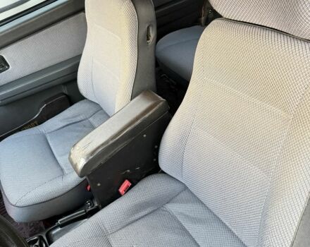 Зеленый ВАЗ 2113 Самара, объемом двигателя 1.6 л и пробегом 171 тыс. км за 1750 $, фото 16 на Automoto.ua