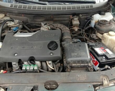 Зеленый ВАЗ 2113 Самара, объемом двигателя 1.5 л и пробегом 94 тыс. км за 2860 $, фото 6 на Automoto.ua