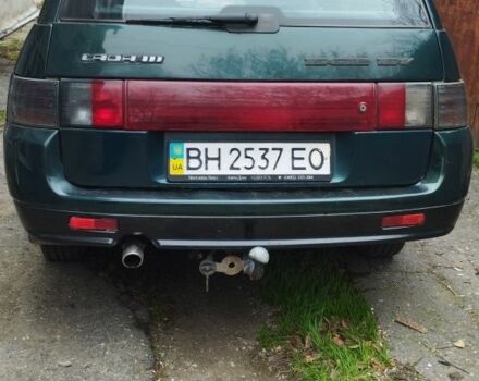 Зеленый ВАЗ 2113 Самара, объемом двигателя 1.5 л и пробегом 250 тыс. км за 2000 $, фото 3 на Automoto.ua