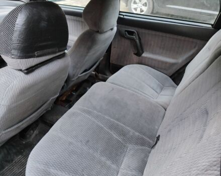 Зеленый ВАЗ 2113 Самара, объемом двигателя 1.5 л и пробегом 364 тыс. км за 841 $, фото 6 на Automoto.ua