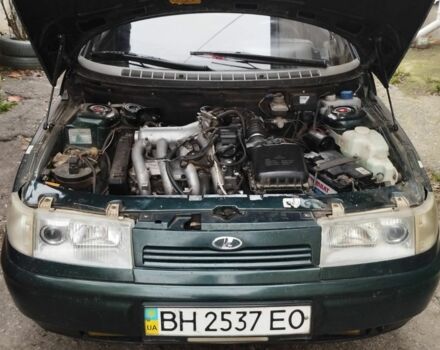 Зеленый ВАЗ 2113 Самара, объемом двигателя 1.5 л и пробегом 250 тыс. км за 2000 $, фото 6 на Automoto.ua