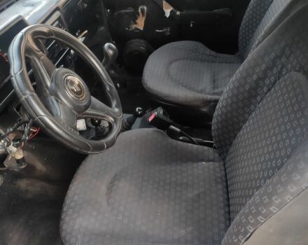 Зеленый ВАЗ 2113 Самара, объемом двигателя 1.7 л и пробегом 200 тыс. км за 1900 $, фото 2 на Automoto.ua