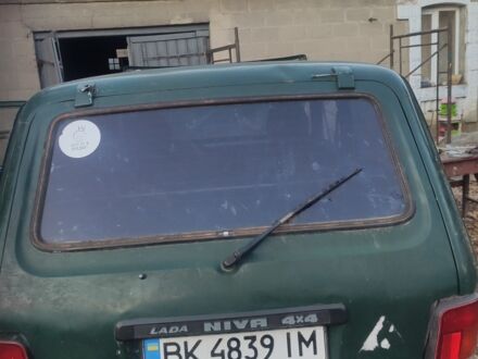 Зеленый ВАЗ 2113 Самара, объемом двигателя 1.7 л и пробегом 200 тыс. км за 1900 $, фото 1 на Automoto.ua