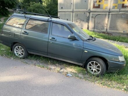 ВАЗ 2113 Самара 2002 у Синельниковом на Automoto.ua Зелений ВАЗ 2113 Самара, об'ємом двигуна 1.5 л та пробігом 200 тис. км за 1300 $, фото 1 на Automoto.ua