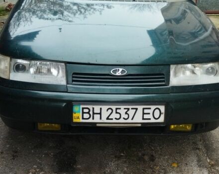 Зеленый ВАЗ 2113 Самара, объемом двигателя 1.5 л и пробегом 250 тыс. км за 2000 $, фото 1 на Automoto.ua