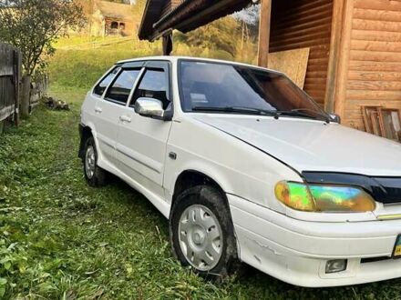 ВАЗ 2114 Самара 2009 в Рахове на Automoto.ua Белый ВАЗ 2114 Самара, объемом двигателя 1.6 л и пробегом 170 тыс. км за 2000 $, фото 1 на Automoto.ua