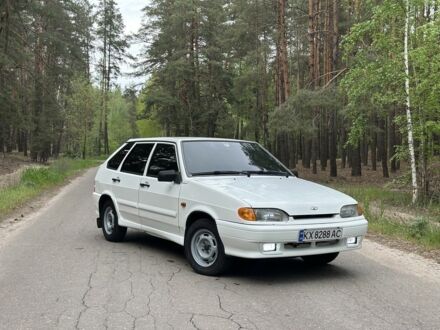 Белый ВАЗ 2114 Самара, объемом двигателя 1.6 л и пробегом 122 тыс. км за 3010 $, фото 1 на Automoto.ua