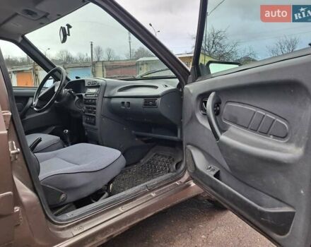 Бежевый ВАЗ 2114 Самара, объемом двигателя 1.6 л и пробегом 133 тыс. км за 2100 $, фото 9 на Automoto.ua