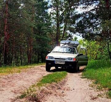 ВАЗ 2114 Самара 2006 у Дніпро (Дніпропетровську) на Automoto.ua Бежевий ВАЗ 2114 Самара, об'ємом двигуна 1.5 л та пробігом 201 тис. км за 2699 $, фото 1 на Automoto.ua