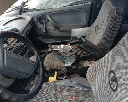 Черный ВАЗ 2114 Самара, объемом двигателя 1.6 л и пробегом 280 тыс. км за 600 $, фото 4 на Automoto.ua