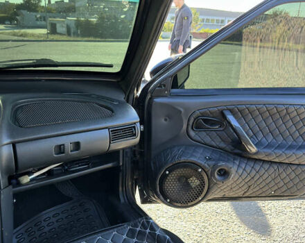 Черный ВАЗ 2114 Самара, объемом двигателя 1.6 л и пробегом 300 тыс. км за 3300 $, фото 12 на Automoto.ua