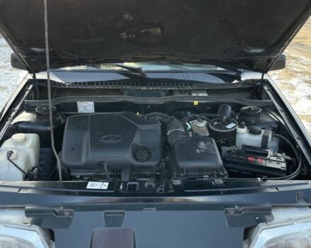 Черный ВАЗ 2114 Самара, объемом двигателя 1.6 л и пробегом 130 тыс. км за 2000 $, фото 6 на Automoto.ua