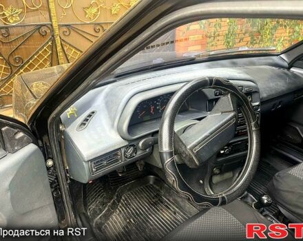 Черный ВАЗ 2114 Самара, объемом двигателя 1.6 л и пробегом 12 тыс. км за 2400 $, фото 4 на Automoto.ua