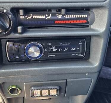 Черный ВАЗ 2114 Самара, объемом двигателя 1.6 л и пробегом 208 тыс. км за 3100 $, фото 9 на Automoto.ua